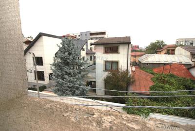 Casa de vanzare P+1+M Drumul Taberei Bucuresti - 13