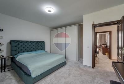 Vilă renovată P+1+M  | Foișor vitrat, grădină și jacuzzi - 13