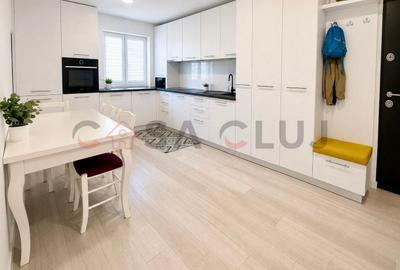 Apartament cu 3 camere decomandat, mobilat în Mărăști