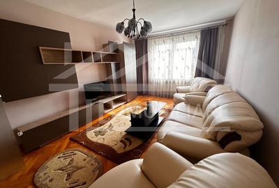 Apartament cu 3 camere decomandat, mobilat în Tudor