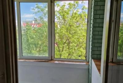 Garsonieră semidecomandată în Titan