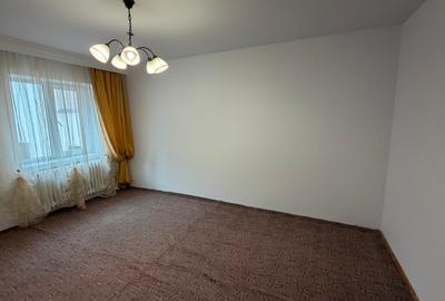 Casă de închiriat în Sărărie – 360 mp, 7 camere și 2 locuri de parcare - 18
