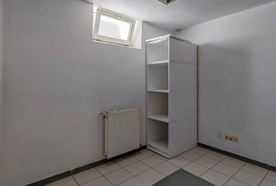 Vilă spațioasă de închiriat, 11 camere, București - 23