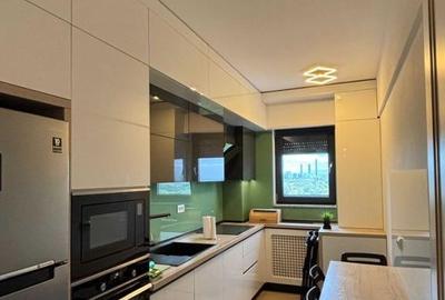 Apartament cu 3 camere decomandat, mobilat în Văcăresti