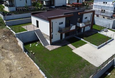 Casă cu 3 camere în Valea Adâncă
