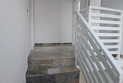 VILĂ MODERNĂ DE VÂNZARE NĂVODARI - 8