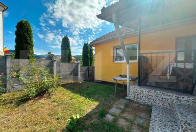 Casă individuală cu 5 camere în Certeju de Sus