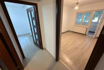 Apartament cu 3 camere decomandat 72 M² cu balcon și pivniță - 12