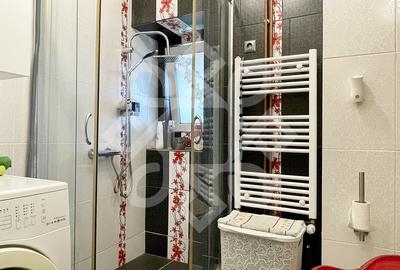 Proprietate cu 2 case de vanzare in cartier Nufarul, Oradea - 10