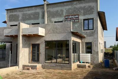 Duplex cu 3 camere în Vânători