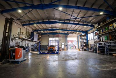 Vânzare Complex industrial  – 3.037 mp teren, 4 hale - 1400 mp Beiuș - 9