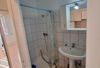 190 euro!!!.Garsoniera Et 3 Zona Buziasului - 5