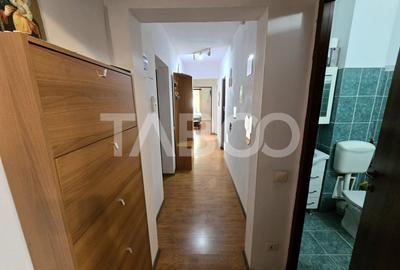 Apartament decomandat 3 camere 2 bai 66 mp parcare boxa Terezian Sibiu - 1