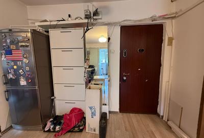 APARTAMENT 2 CAMERE MILITARI - METROU GORJULUI - CENTRALA PROPRIE - LOC PARCARE - 10