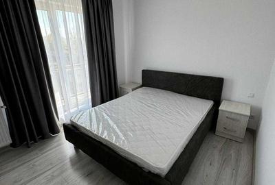 Apartament cu 3 camere decomandat, mobilat în Iris