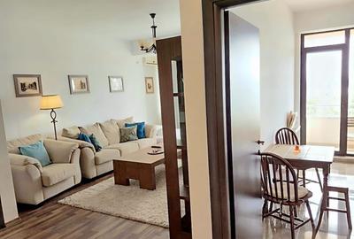 Apartament cu 2 camere decomandat, mobilat în City Park Mall