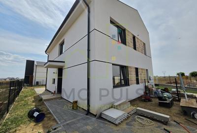 1/2 Duplex. 5 Camere. 3 Bai. Panouri solare + Prosumator. Finisaje la alegere. - 2