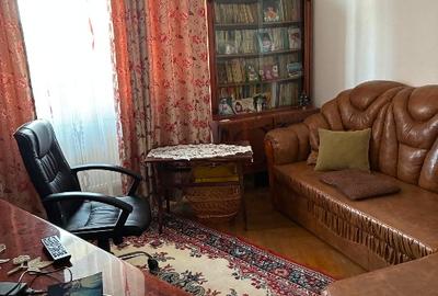 Apartament central 4 camere Pucioasa, vis-a-vis Profi - 3