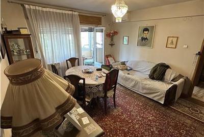 Apartament 3 camere de vânzare, Ion Mihalache 1 Mai - 1