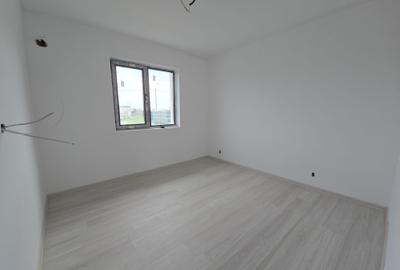 Casa individuala - 3 Camere - 5