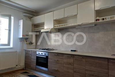 Apartament spatios 2 camere decomandate pivnita zona Dioda Sibiu - 7