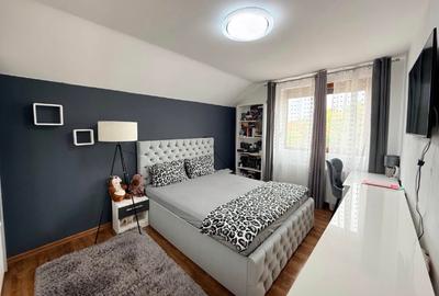 Propietar Vand casa individuala 5 camere - 4