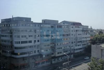 Apartament 3 camere, strada G-ral Eremia Grigorescu (Garii), 105.000€ - 14