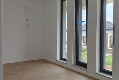 FARA COMISIOANE Vila TOP cu 5 camere 3 bai P+1 cu 2 placi beci mare la cheie - 5