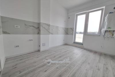 Penthouse cu 3 camere decomandat în Galata