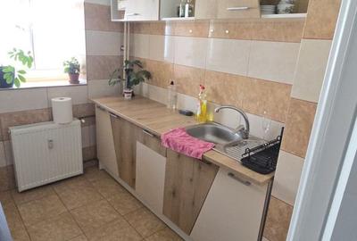 Apartament cu 3 camere decomandat în 1 Decembrie 1918