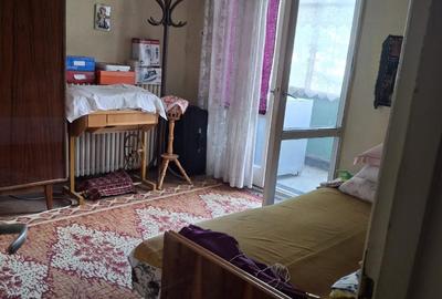 Apartament 2 camere Tiglina2 et4/4 , geam la baie ,2 Balcoane - 2