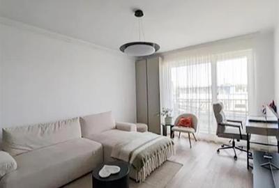 Apartament cu 2 camere semidecomandat, mobilat în Între Lacuri