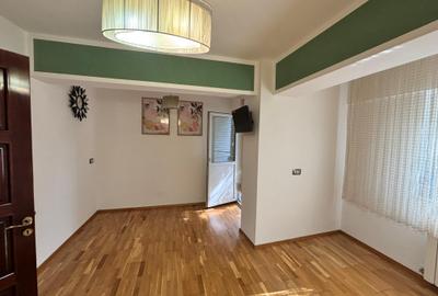 Apartament 3 camere et 1 Calea lui Traian zona Lahovari - 17