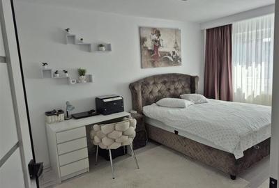 Apartament cu 2 camere decomandat în Vasile Aaron
