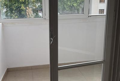 2 Camere Semidecomandat | Vedere Piața Amzei | Renovat | Mobilat Complet | - 11