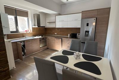 Apartament exclusivist - de lux, loc parcare subteran, cladire  eleganta, CENTRU - 11