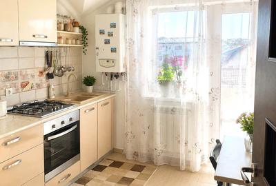 Apartament cu 3 camere decomandat în Valea Adâncă