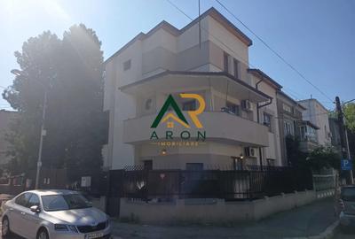 Casă individuală cu 6 camere în Tineretului