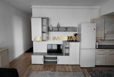 Apartament cu 2 camere, mobilat în Colentina