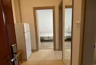 Titan, 5 minute metrou, chiar la piata Minis - 5