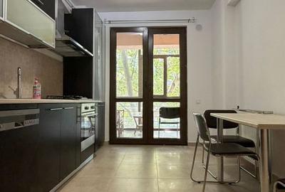Apartament 2 camere Cristalului Loc de parcare Inclus - 1