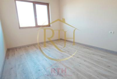 Oferim spre vanzare Duplex cu 5 camere situat in Giroc aproape de DAF - 14