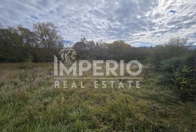 Teren Construcții intravilan de 492 mp, în Între Lacuri