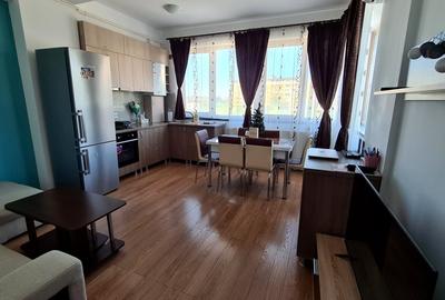 Apartament cu 3 camere decomandat în Tătărași