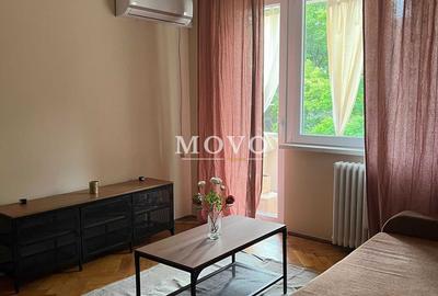 Apartament cu 2 camere semidecomandat, mobilat în Tipografilor