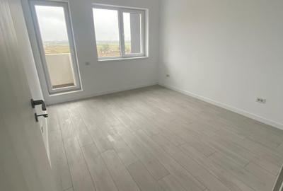 Apartament 3 camere decomandat, 44mp curte proprie, metrou Berceni - 4