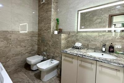 Aparatment 3 Camere  Cabinet Medical Coresi - 6