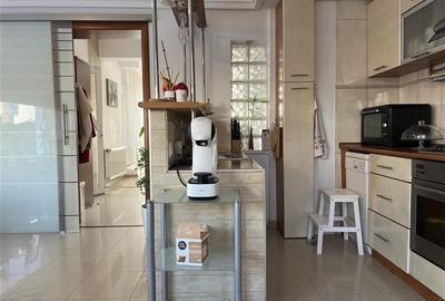 Vila individuala P+1+M | 362 mp construiti | 404 mp teren | Aviatiei - 31
