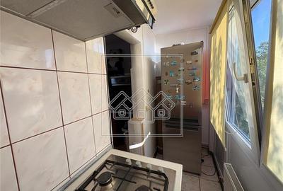 Apartament cu 2 camere, balcon, etaj 2 - Zona Strand - 7