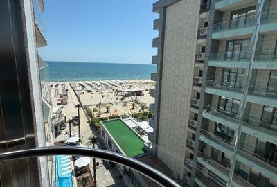 Studio Lux prima linie la mare in White Tower Mamaia - 1